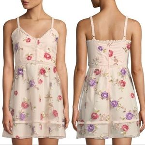 BB DAKOTA PINK LEMONADE GEMMA EMBROIDERED DRESS